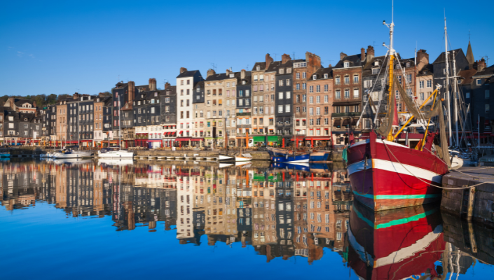 Salida grupal día de sol desde París hacia Honfleur