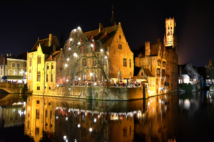 Brujas en Navidad
