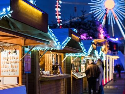 Viaja desde Paris en bus a Bruselas Belgica a los mercados de navidad. Marche de Noel