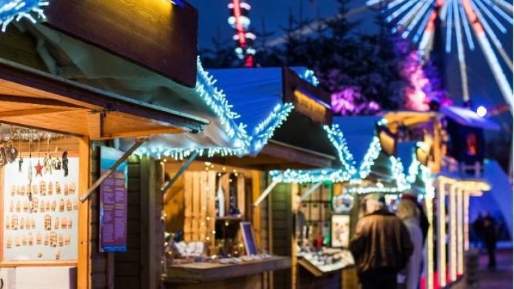 Viaja desde Paris en bus a Bruselas Belgica a los mercados de navidad. Marche de Noel